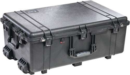 Pelican 1654 Protector Case — With Dividers, Black