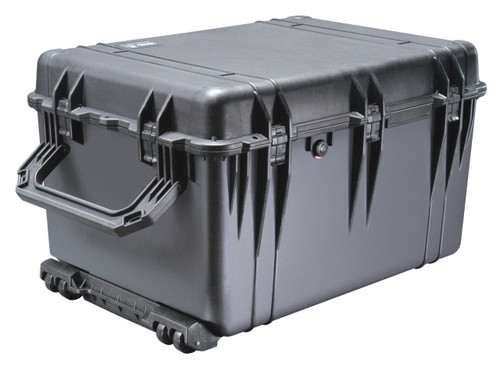 Pelican 1670 Protector Case — No Foam, Black