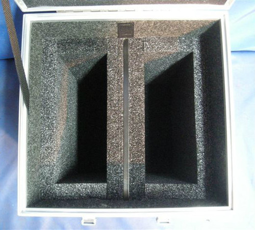ARRI Aaton 35mm 400' Magazine - 3-Slot - Cine Lens Custom ATA Shipping Case for cinema lens — interior view