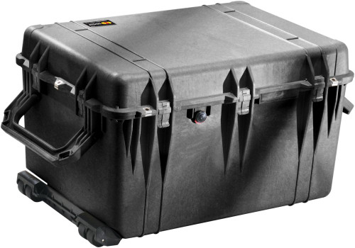Pelican 1660 Protector Case — With Dividers (Black)