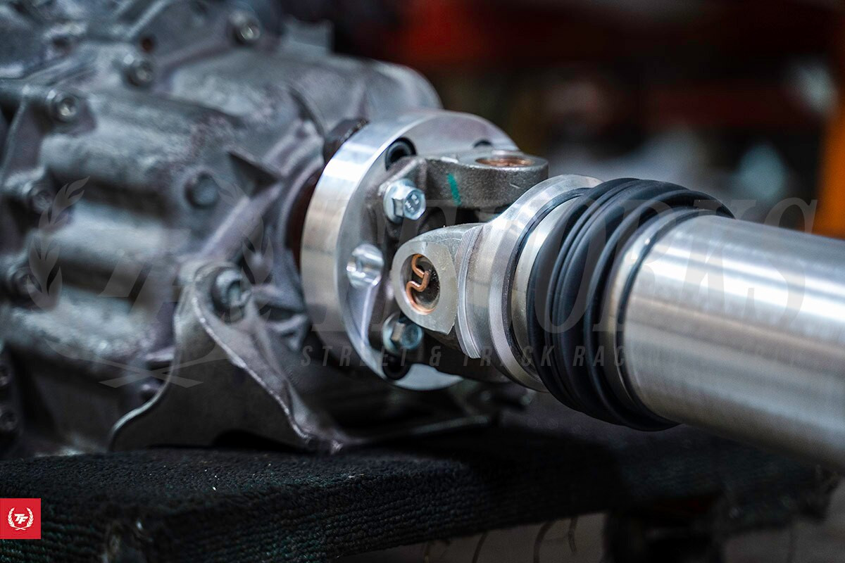 BMW ZF Manual & DCT Transmission 1350 UJoint Driveshaft Adapter