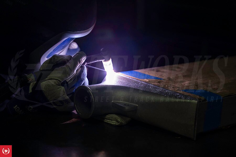 Koyo Tube & Fin Intercooler HyperCore 24x10x2.5" with Cast Endtanks