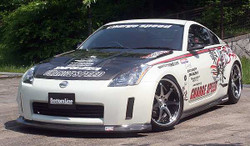 Charge Speed Bottom Line Side Skirts: Carbon - Nissan 350Z Z33