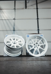 Work D9R 18x10.5+23 5x114.3 - White 