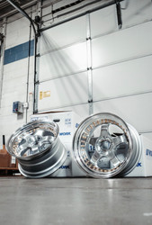 Work Meister S1 3P 18x10+18 5x114.3 - BBF / Gold Bolts 