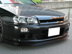 URAS GT Lip Carbon (99-02 R34)