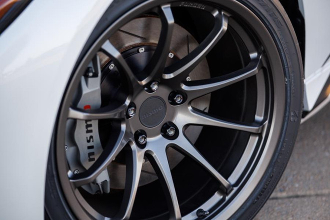 NISMO LMRS1 Forged Wheels 19x9.5