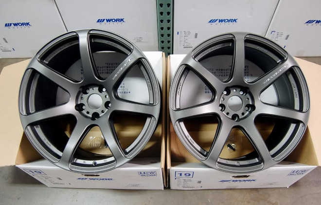 Emotion T7R 19x9.5+12 / 19x10.5+22 5x114.3 - Matte Gunmetal 
