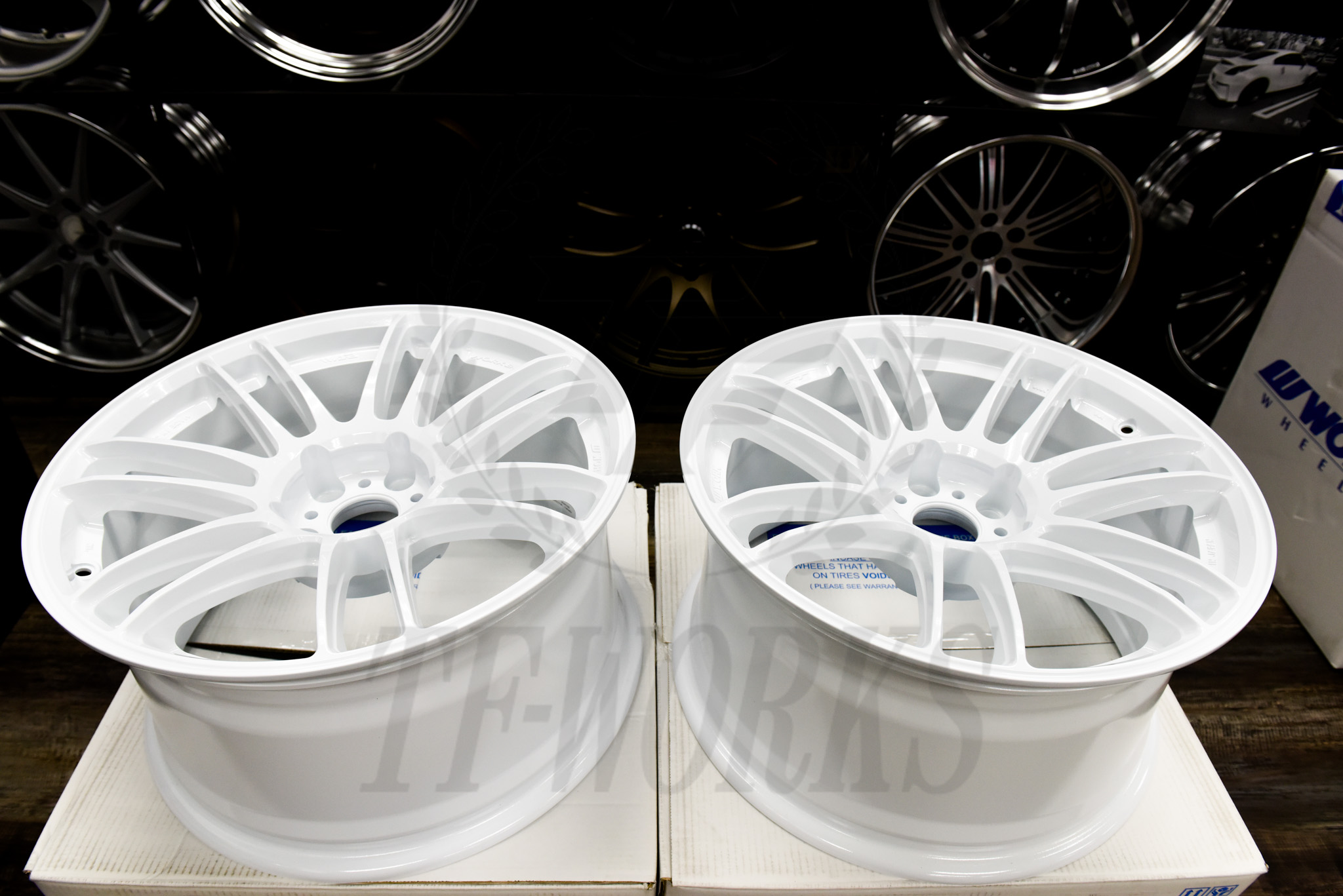 Work Emotion ZR7 18x9.5+22 5x114.3 - Titanium White