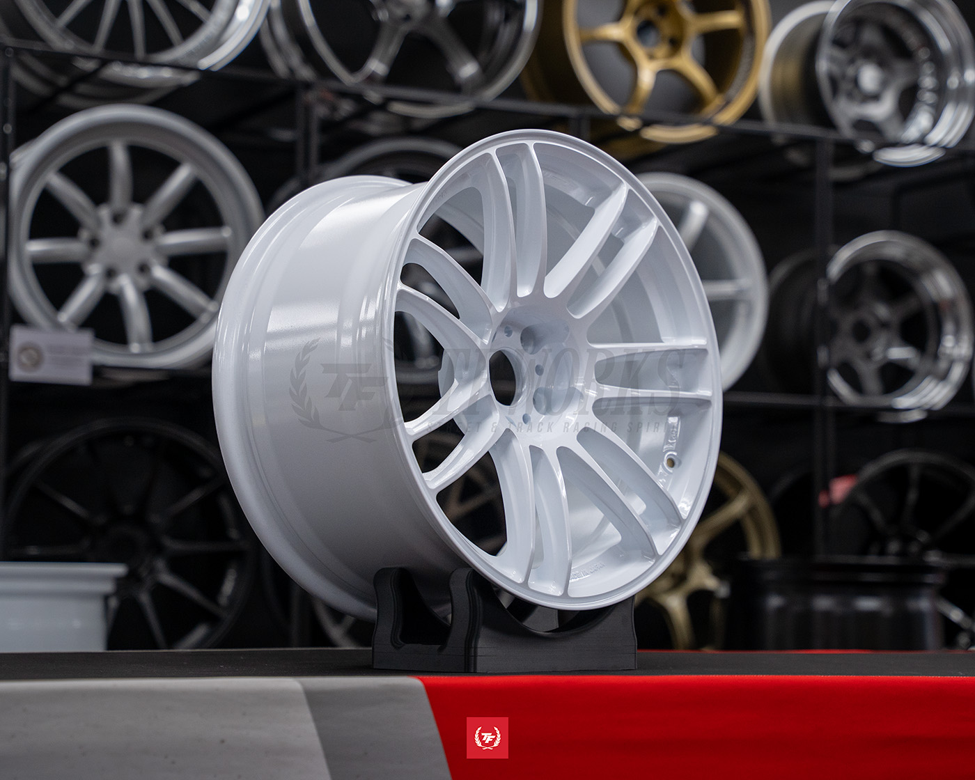 Work Emotion ZR7 18x9.5+22 5x114.3 - Titanium White