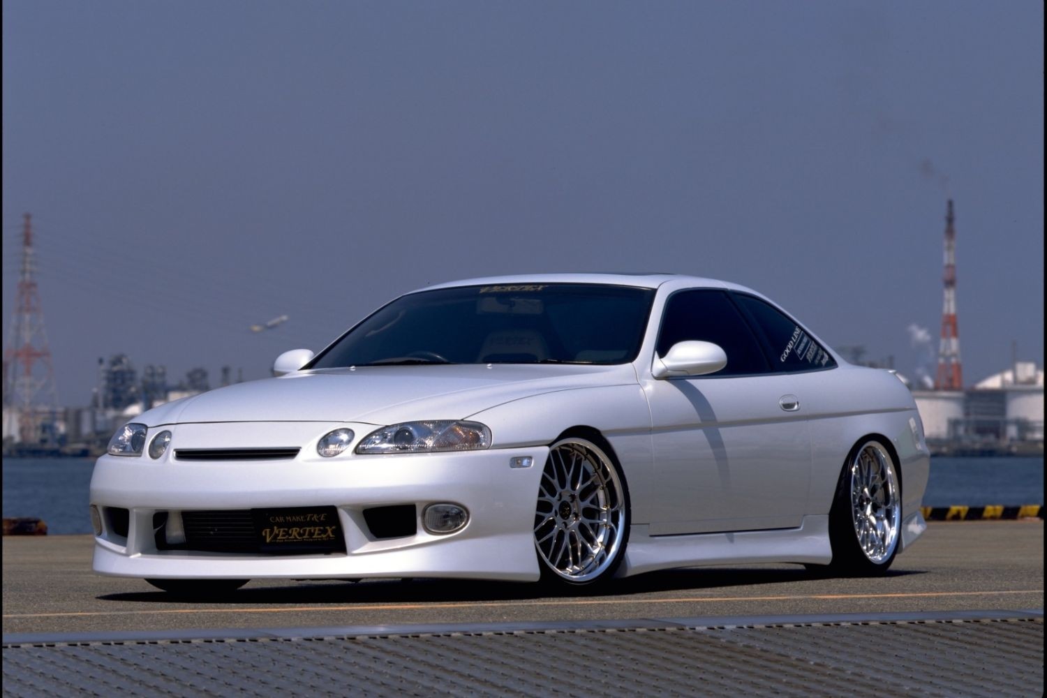 Vertex Aero Kit (Front Bumper, Side Skirts, Rear Lip, Right