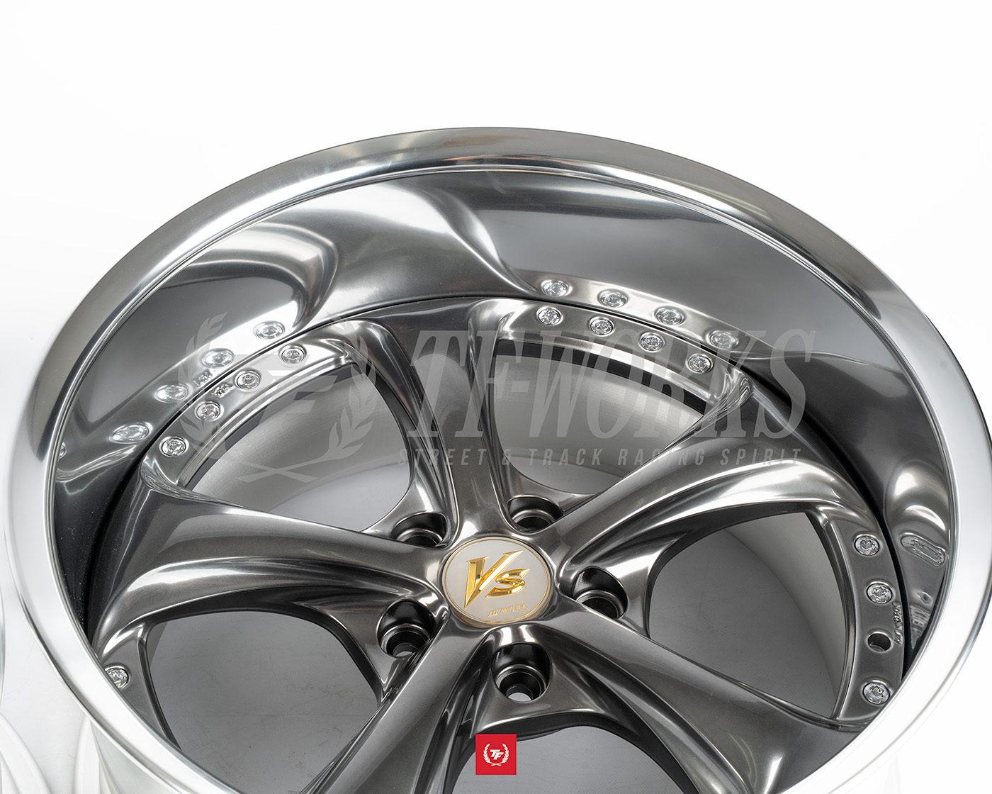 Work VS-KF# 18x9.5-11 / 18x10.5-11 5x114.3 - Brilliant Silver Black