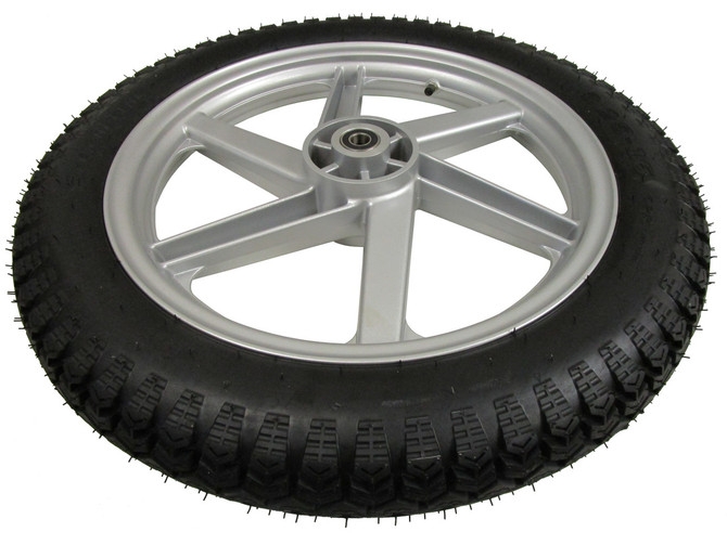 Discovery Trailer Spare Wheel & Tire Full View Discovery Trailer Spare Wheel & Tire Full View