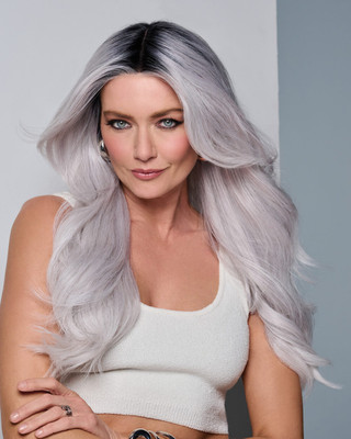 Queue The Hue | Raquel Welch | Gray/Lavender | Front View
