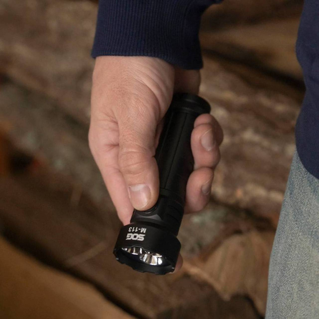 M-113 Flashlight - 4000 Lumens | Daily Carry Lights