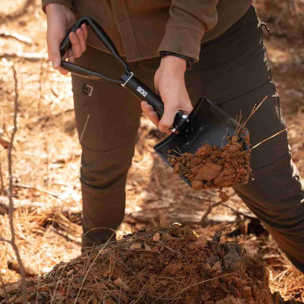XL ENTRENCHING TOOL