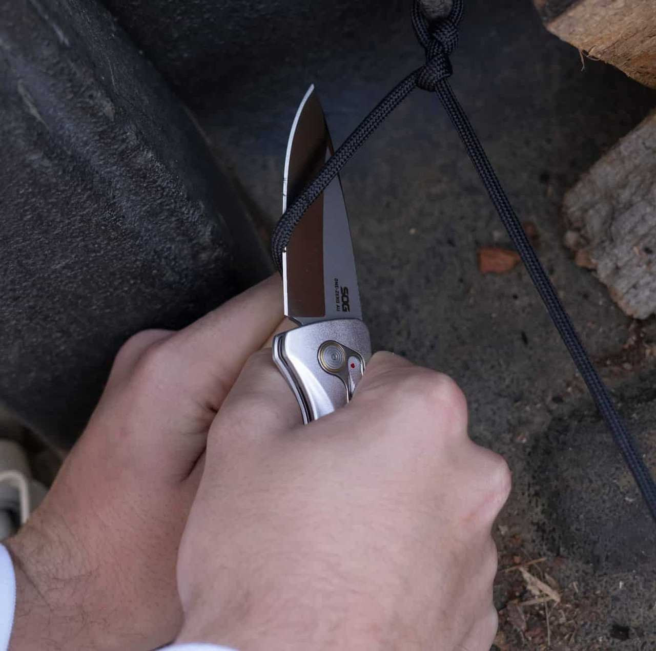 One-Zero AU - Silver + Chrome | Daily Carry Automatic Knife