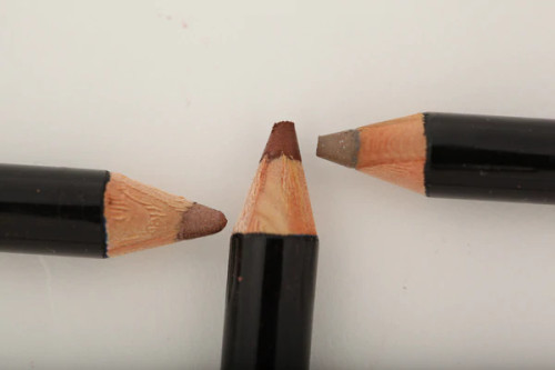 Earth's Beauty Eye Brow Pencil 