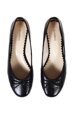 [Sample] Coco Lee, flat nat goliath's