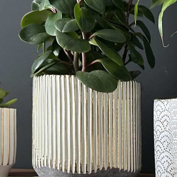 Carrara Planter Carrara Planter