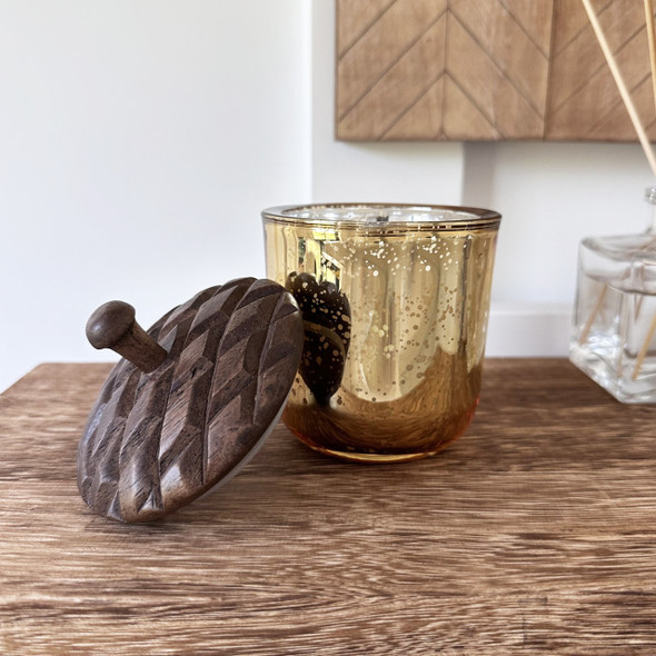 Vanilla Woods Gilded Acorn Candle Vanilla Woods Gilded Acorn Candle