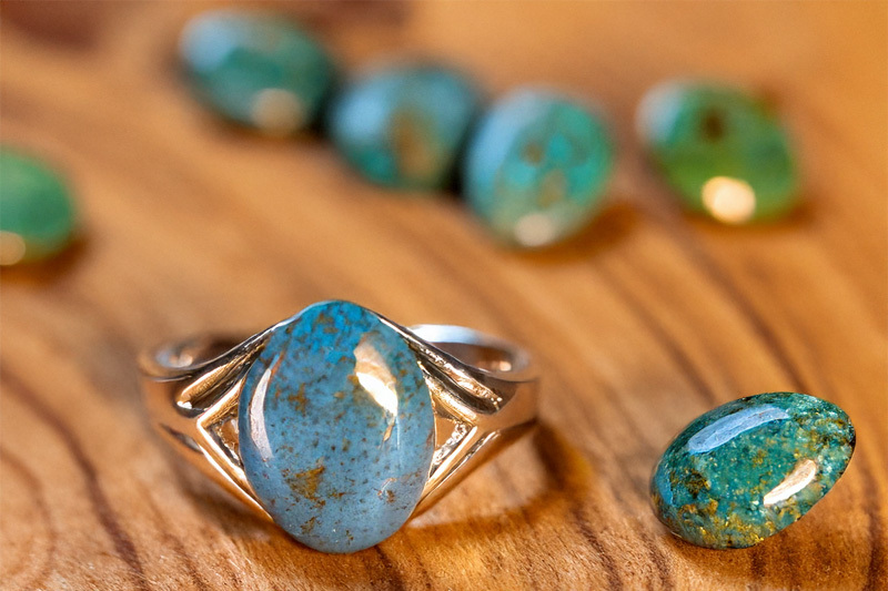The healing Power of Azurite-Malachite