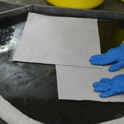 Spill Kits & Sorbents