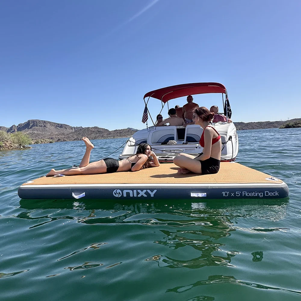Floating Deck