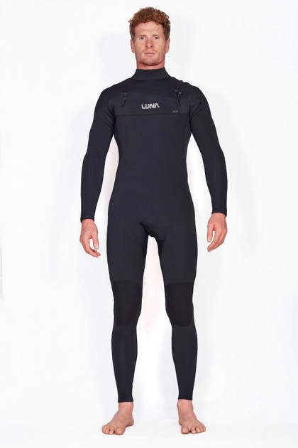 3.2mm wetsuit front