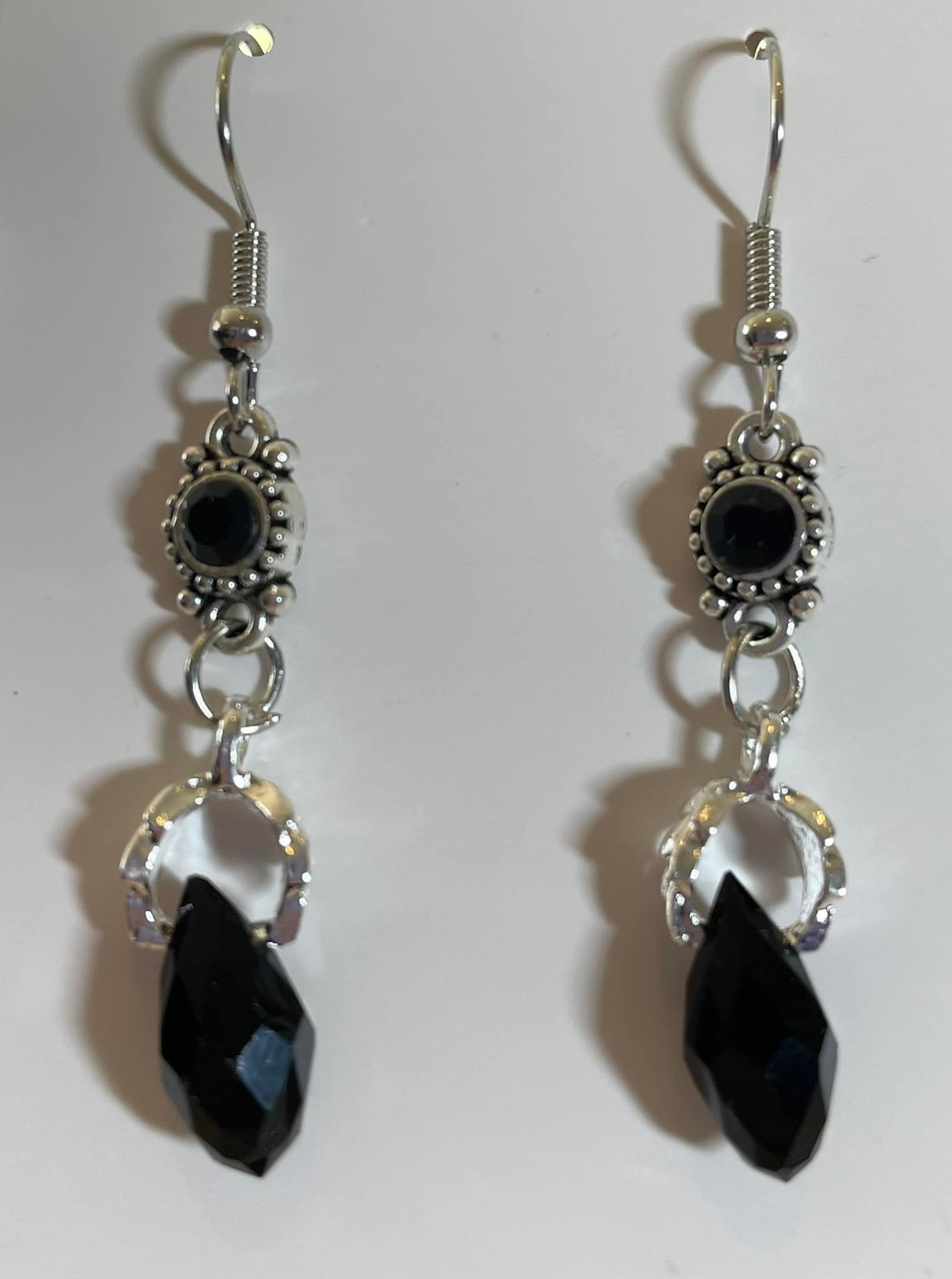 Handmade - Black Crystal Drop Hook Earrings - Totally Diamond Paintings