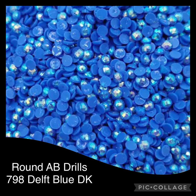 2000 Diamond Painting ROUND AB (Aurora Borealis) Drills - DELFT BLUE DK 798