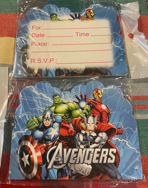 NEW Pack of 10 Avengers Birthday Invitations - Perfect for Party