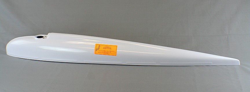 Cessna Wing Tip, Symetrical. Plastic. (1966 & up) 0423008-3