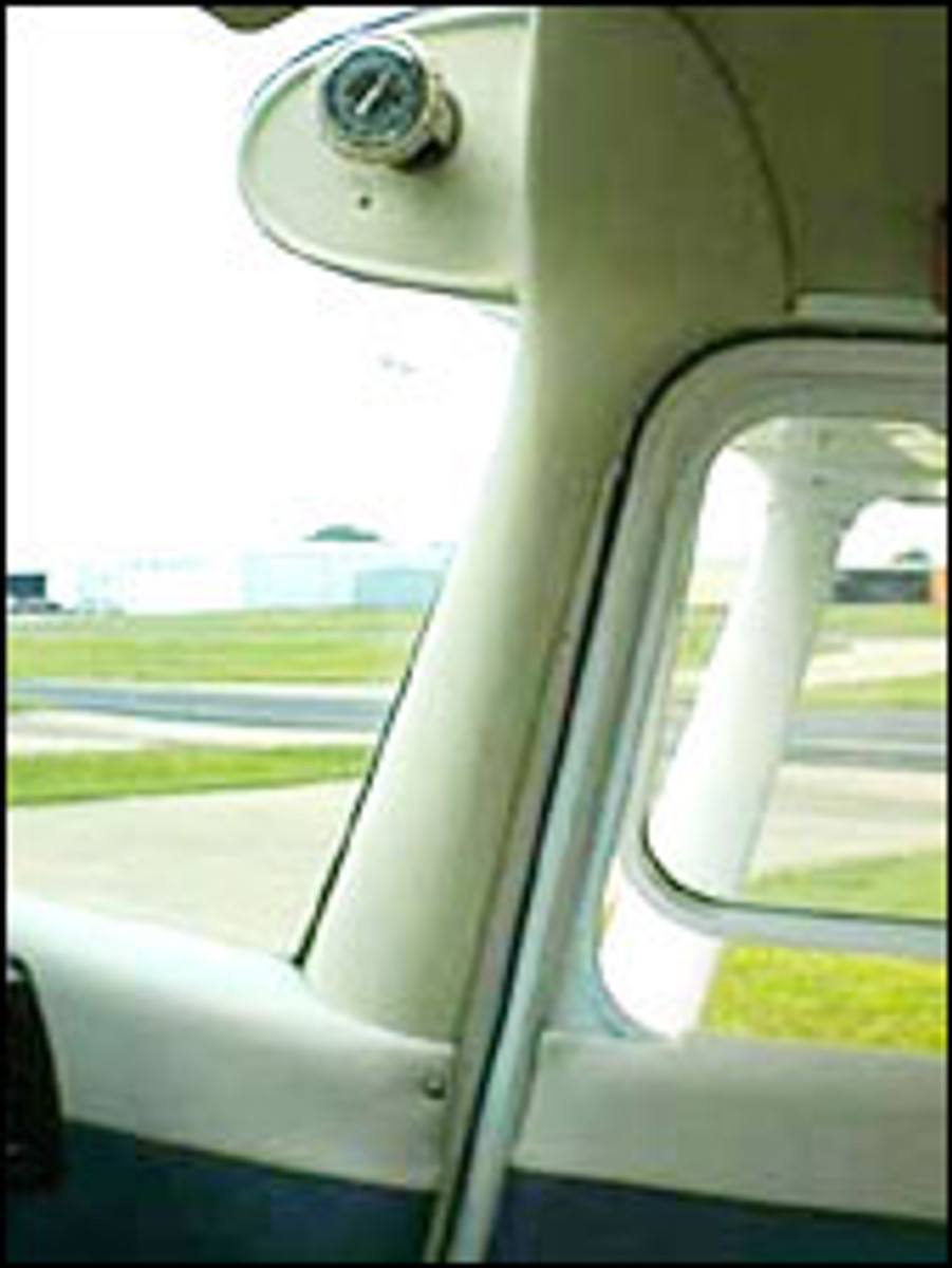 Cessna 172 Post Cover C0-Pilot Side