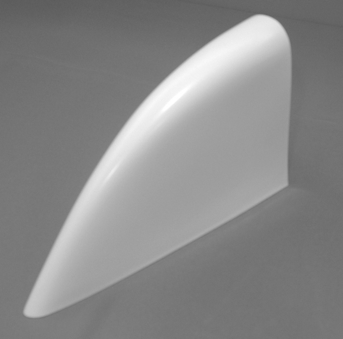 Fiberglass Vertical Fin Tip. Cessna 182 / 205 / 210 Models. GF 0731606-03