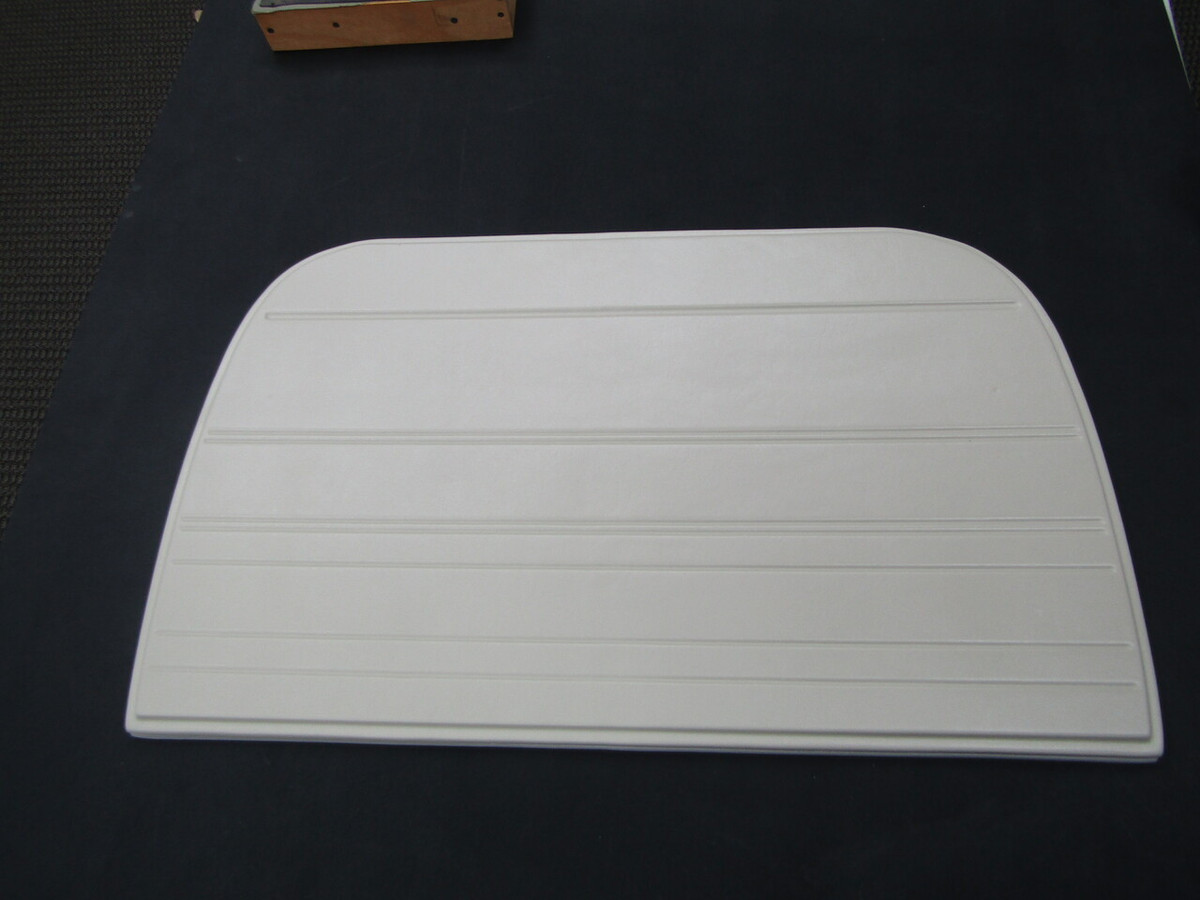 Cessna 150E Aft Baggage Wall. Cessna 0400118-51 - Knots 2U, Ltd.