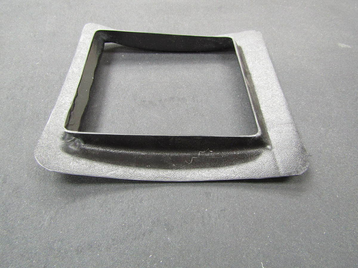 Fairing, Air Scoop. Cessna 0452200-1