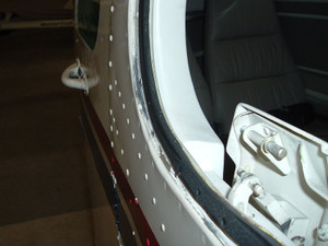 Emergency exit window seal SELF ADHESIVE, Beech model 36, 58, (late 1980 & on) models,  ADS-B132