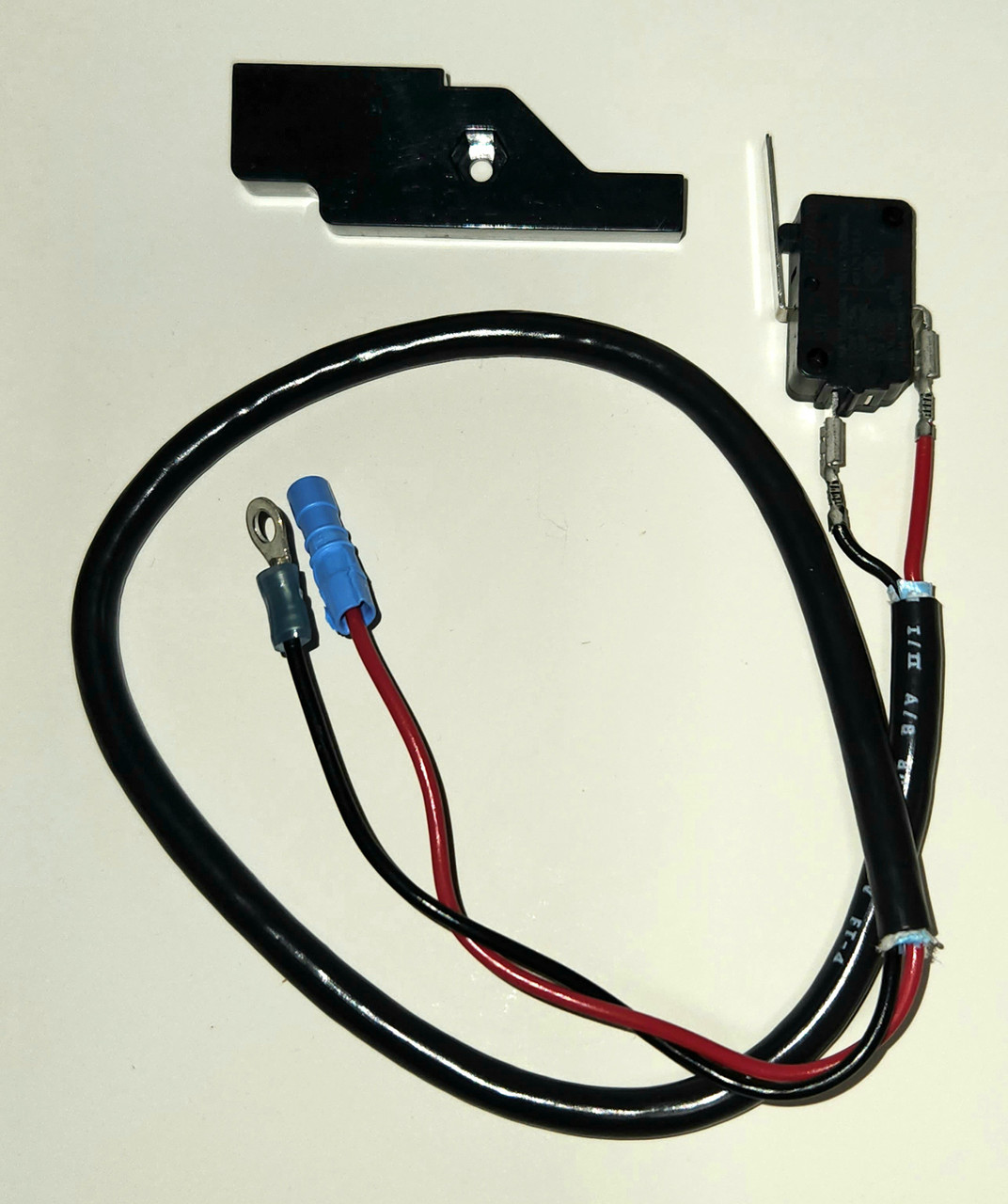 1975-034, Alarm Switch with Wiring and Mount Bracket (Locking