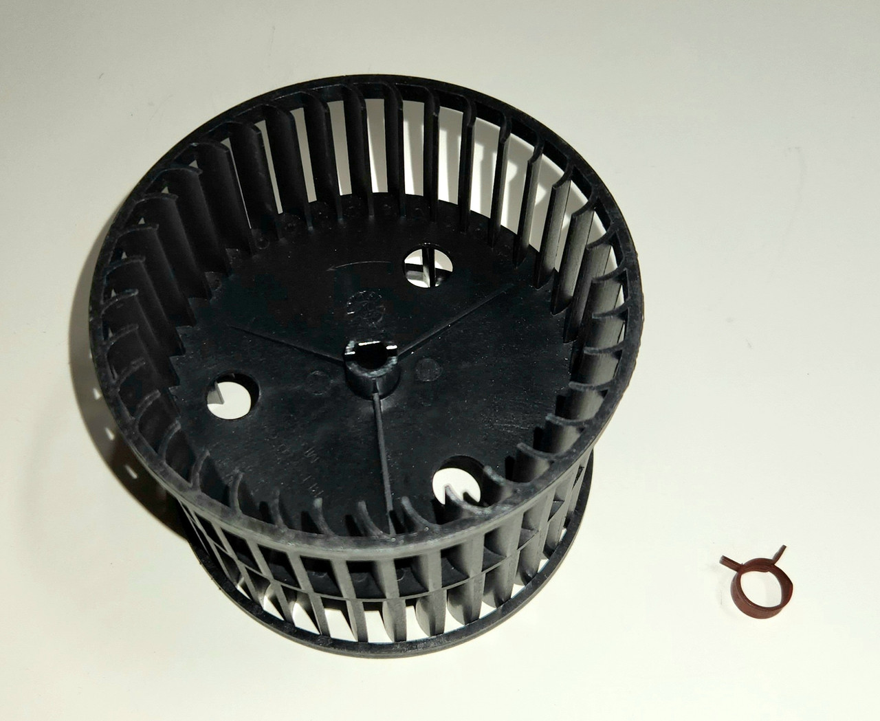 589540, Plastic Double Inlet Blower Wheel (CCW, 4 17/32