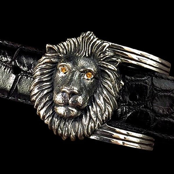 Sterling Silver Lion with Spessartite Eyes Buckle - 1 1/2"