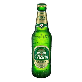 A single green bottle with a deep green and gold label in the centre showing Chang name in white, and Classic in green. A single green bottle with a deep green and gold label in the centre showing Chang name in white, and Classic in green.