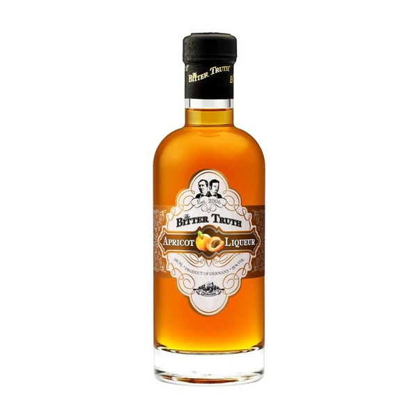 A single amber-hued bottle with The Bitter Truth embossed above the white label. In the centre is the apricot flavour.