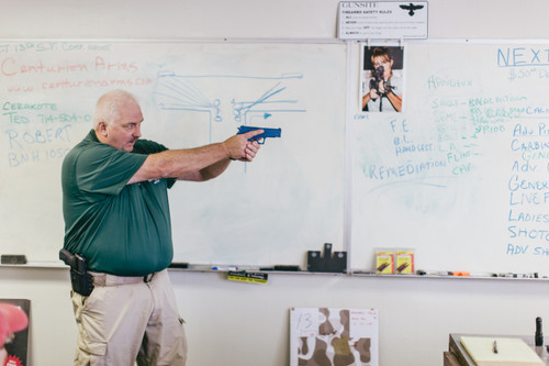 1911 / 2011 Operator