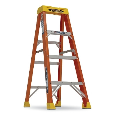 Werner 6104 Fiberglass Stepladder, 6104, Type IA, 4 ft L, 19 in W, Single-Sided, 300 lb Load Capacity, Orange/Yellow