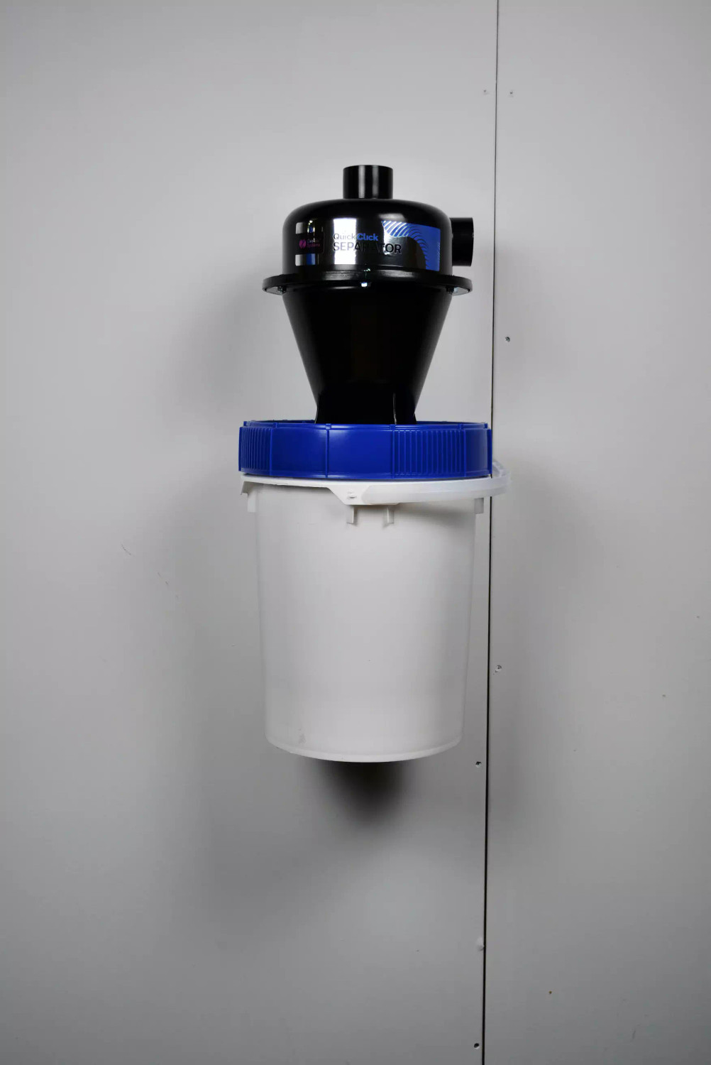 99263 | Static Dissipative Quick Click Wall-Hung Separator