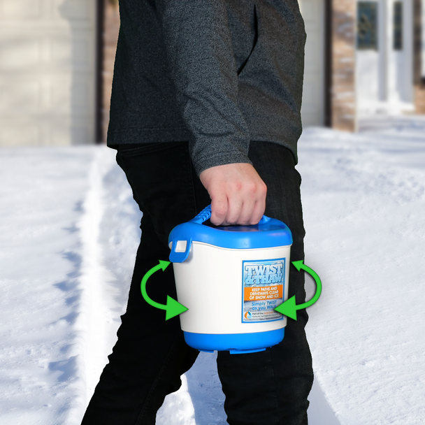 99274 | Winter Wall-Hung  Ice Melt Storage Pail Twist & Thaw Shaker