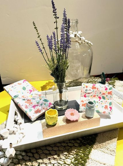 Lavender Bunch in Glass Vase  15"