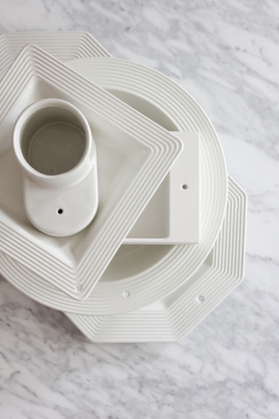 Pinstripe Cutie Container Round  