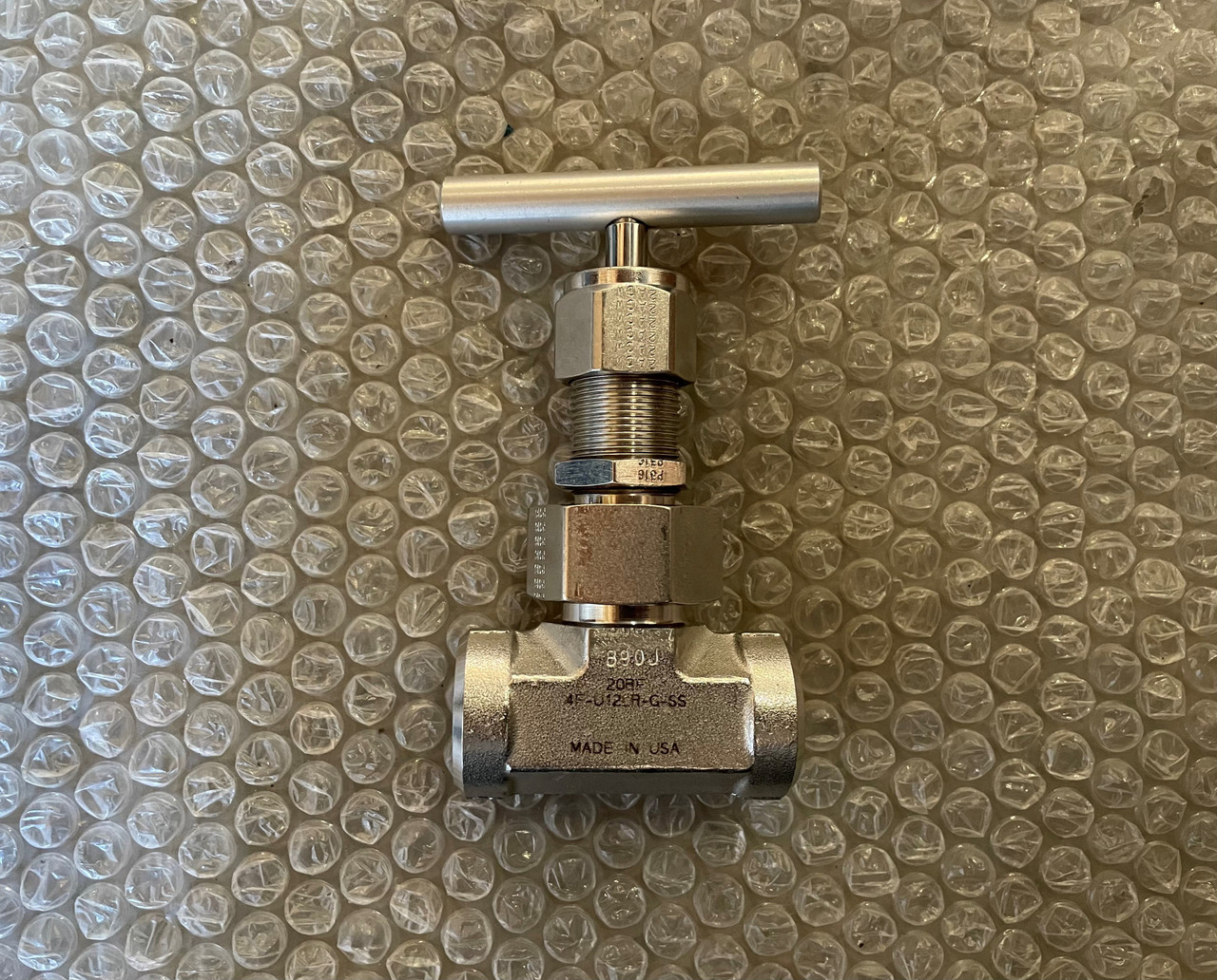 Parker Needle Valve P/N 4FU12LRGSS U12 Series Needle Valve Size1/4